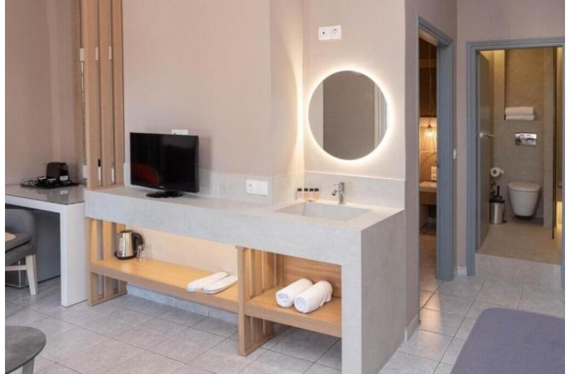 Готель Lino Mare Hotel, 3★
