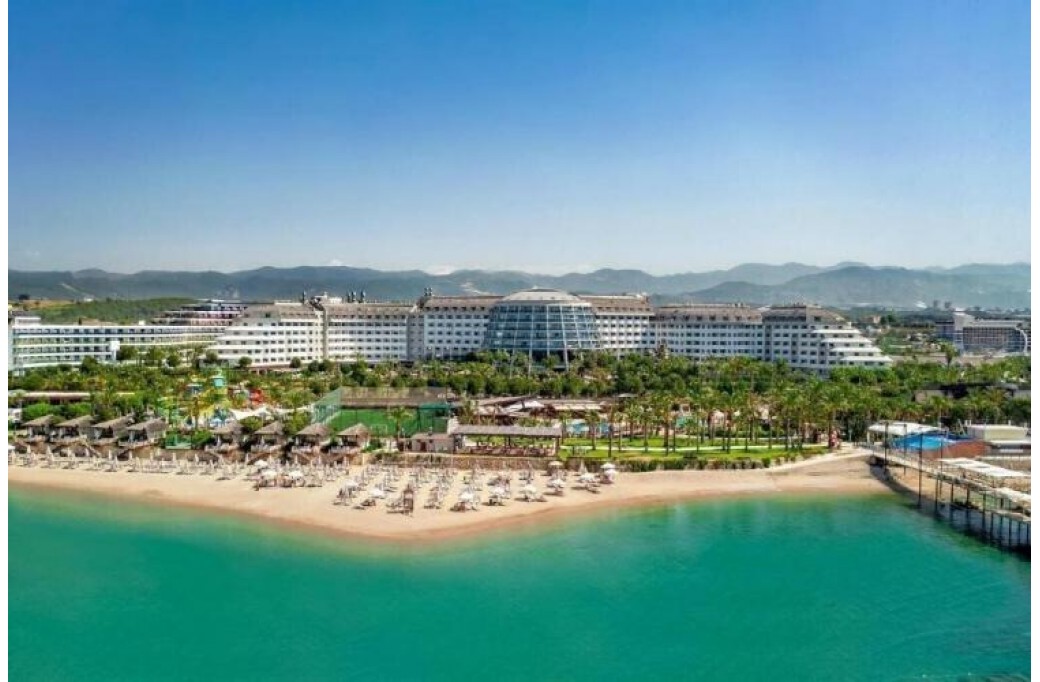 Готель Long Beach Resort & SPA, 5★