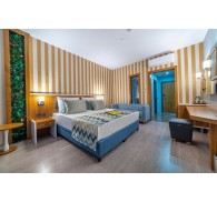 Готель Lonicera Premium, 4★