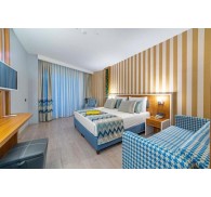 Готель Lonicera Premium, 4★