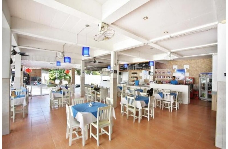 Готель Lotus Friendly Hotel, 2★