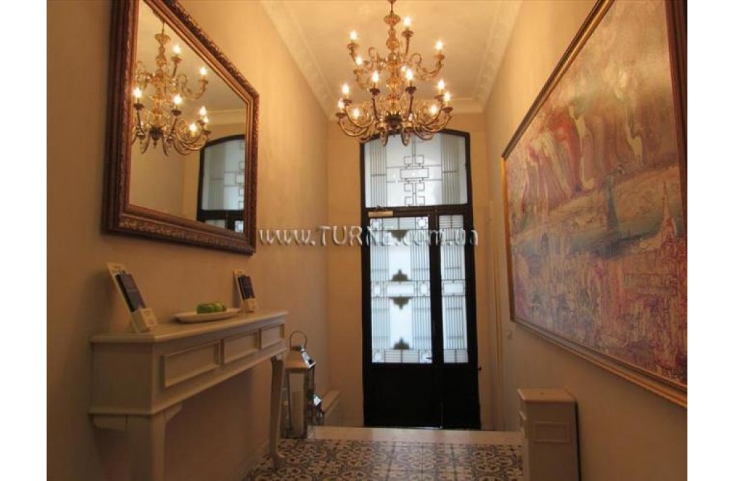 Готель Louis Luxury Suite Appartements, 4★