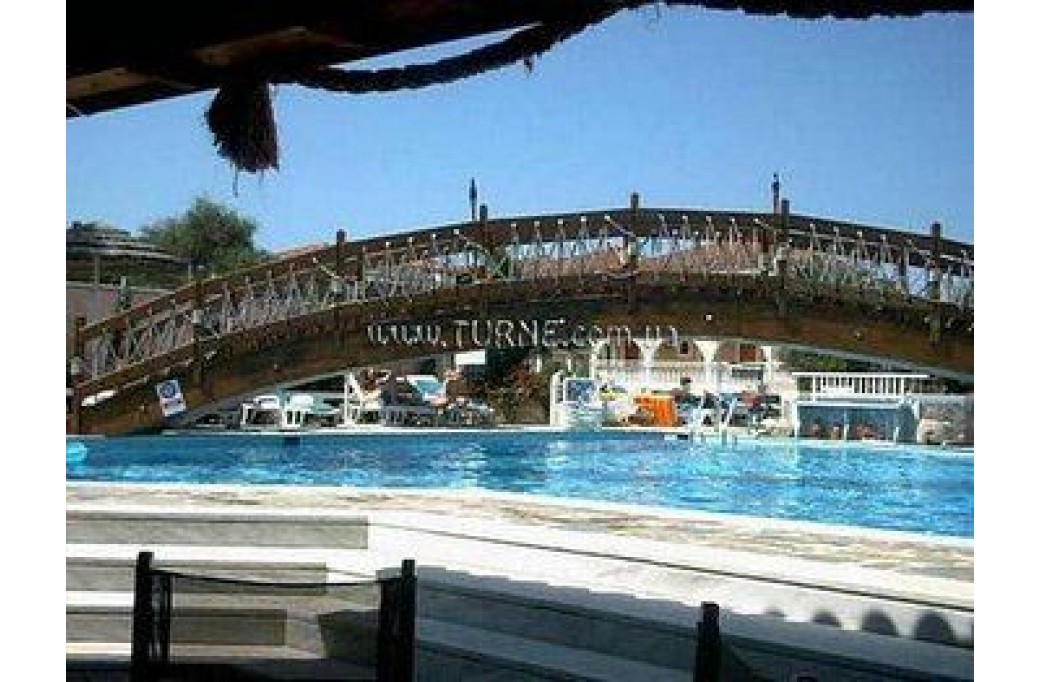 Готель Louros Beach Hotel & Spa, 3★