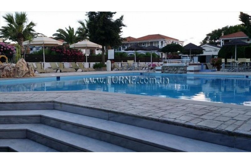 Готель Louros Beach Hotel & Spa, 3★