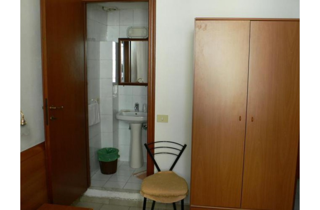 Готель Lussemburgo, 2★