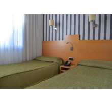 Готель Lyon, 1★