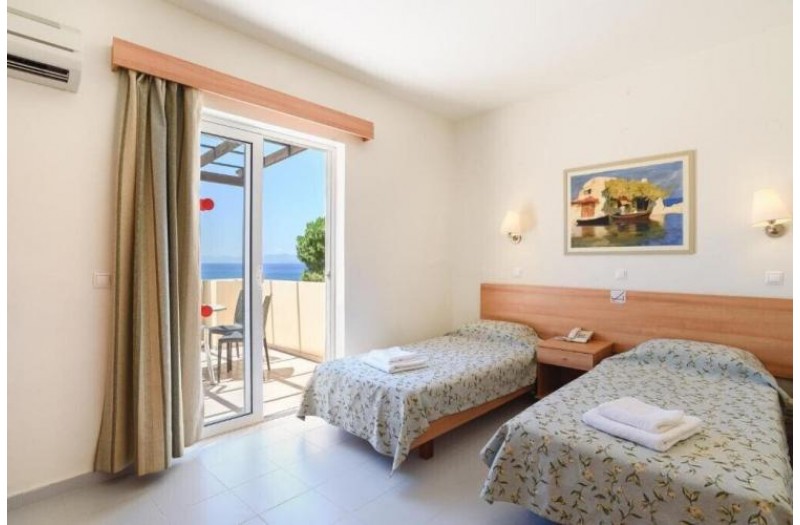 Готель Matina Pefkos Aparthotel, 3★