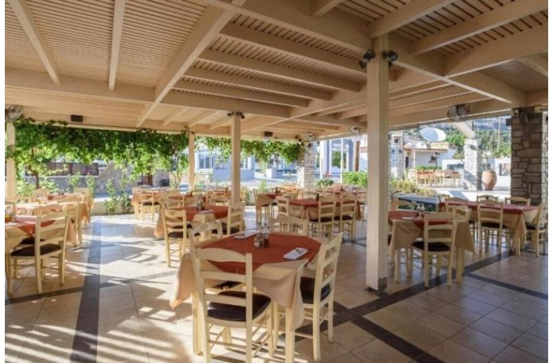 Готель Matina Pefkos Aparthotel, 3★