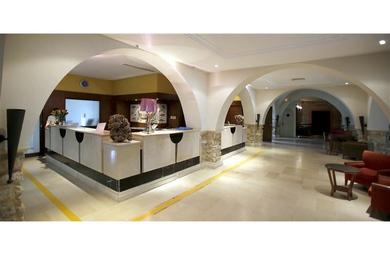 Готель Mediterranee Thalasso-Golf, 3★