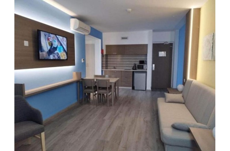 Готель Melini Suites, 4★ Готель Melini Suites, 4★