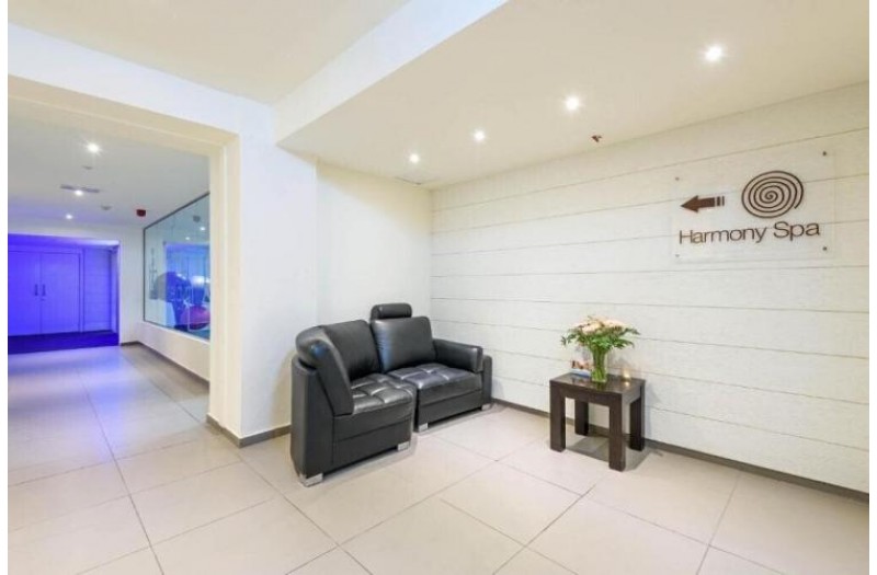Готель Melpoantia Luxury Apartments And Suite, 4★