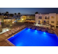 Готель Melpoantia Luxury Apartments And Suite, 4★