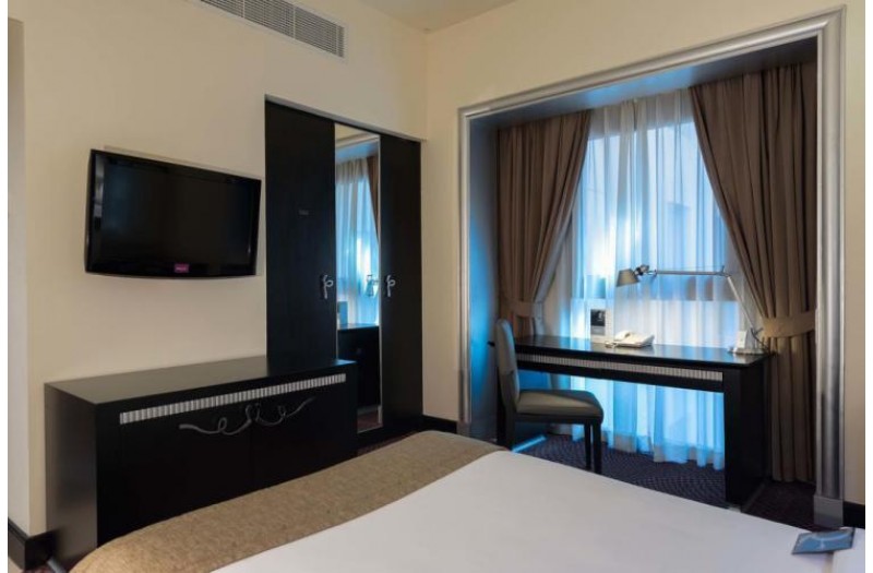 Готель Mercure Gold Hotel (ex. Gold Swiss Bell Hotel), 4★ Готель Mercure Gold Hotel (ex. Gold Swiss Bell Hotel), 4★