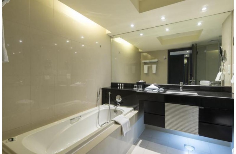 Готель Mercure Gold Hotel (ex. Gold Swiss Bell Hotel), 4★ Готель Mercure Gold Hotel (ex. Gold Swiss Bell Hotel), 4★