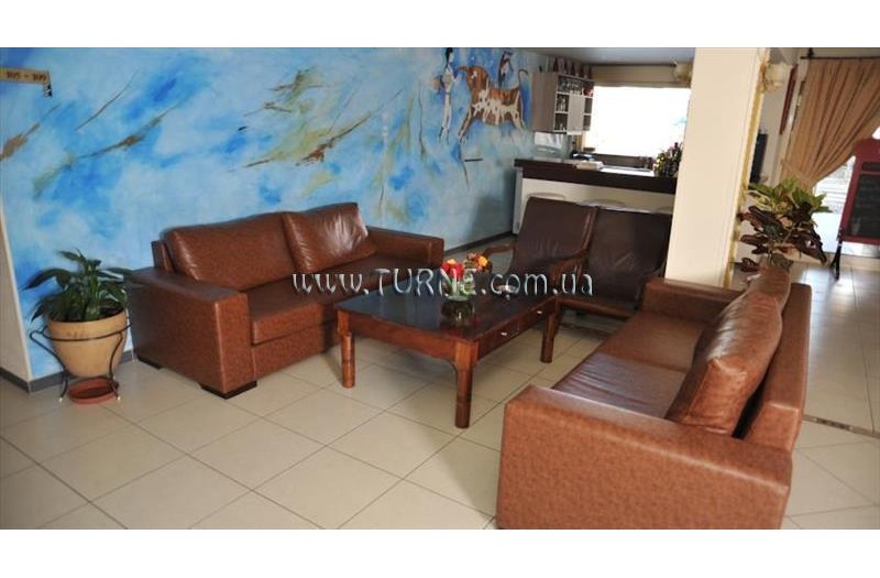 Готель Michalis Apartments, 4★
