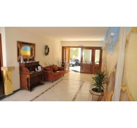 Готель Michalis Apartments, 4★