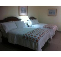 Готель Micro Hotel Condo Suites +, 2★