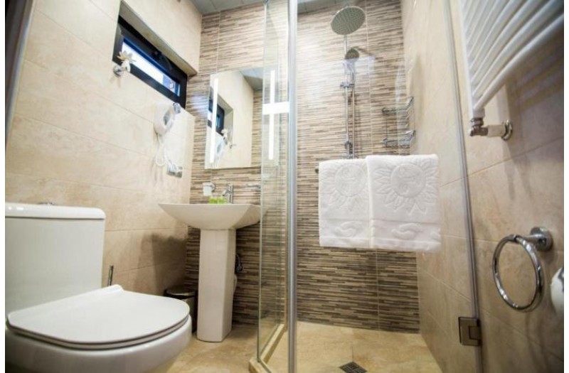 Готель Mikado Beach Hotel, 3★ Готель Mikado Beach Hotel, 3★