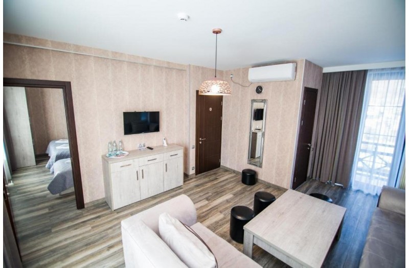 Готель Mikado Beach Hotel, 3★ Готель Mikado Beach Hotel, 3★