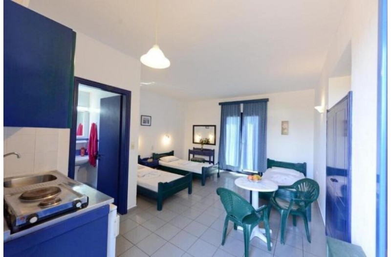 Готель Milos Apartments, 2★ Готель Milos Apartments, 2★