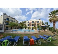 Готель Milos Apartments, 2★