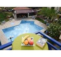 Готель Milos Apartments, 2★