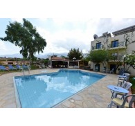 Готель Milos Apartments, 2★