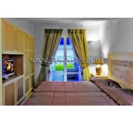 Готель Miramare Park Rhodes Suites & Villas, 4★