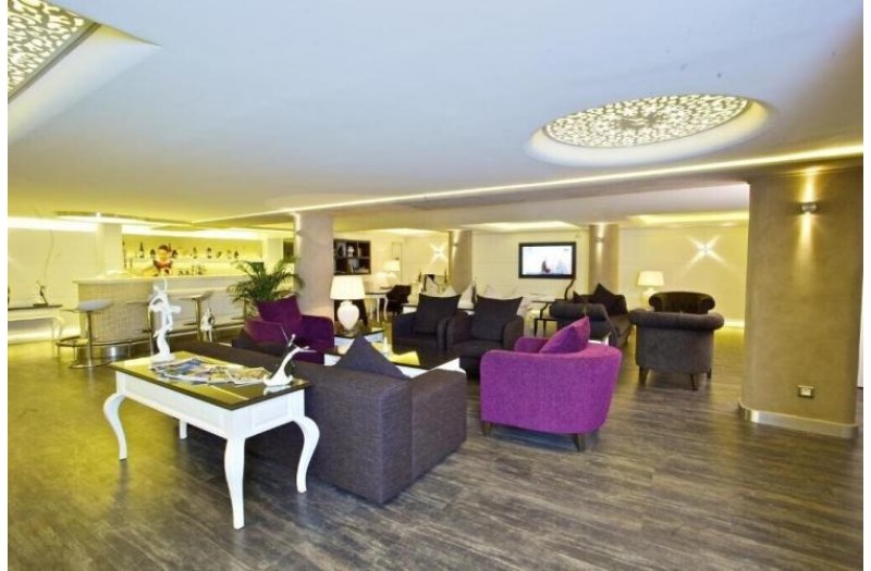 Готель Monaco Hotel, 3★