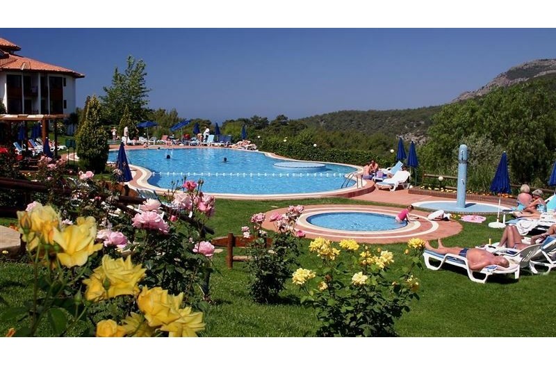 Готель Montana Pine Resort, 4★