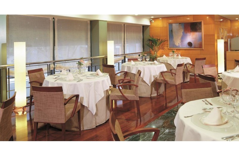 Готель NH Barcelona Entenza (ex. NH Sants Center NH Forum), 3★ Готель NH Barcelona Entenza (ex. NH Sants Center NH Forum), 3★