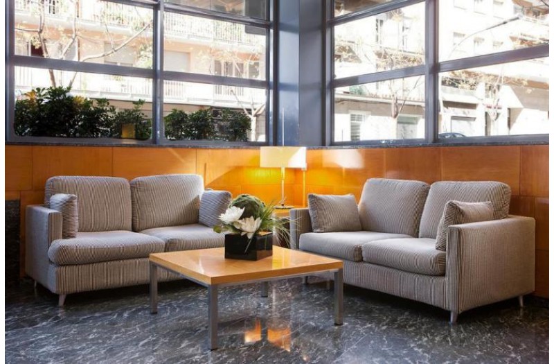 Готель NH Barcelona Entenza (ex. NH Sants Center NH Forum), 3★ Готель NH Barcelona Entenza (ex. NH Sants Center NH Forum), 3★