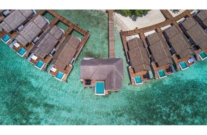 Готель NH Maldives Kuda Rah Resort (ex. Amaya Kuda Rah Maldives), 5★