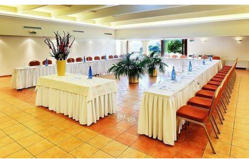 Готель Negroponte Resort Eretria, 5★
