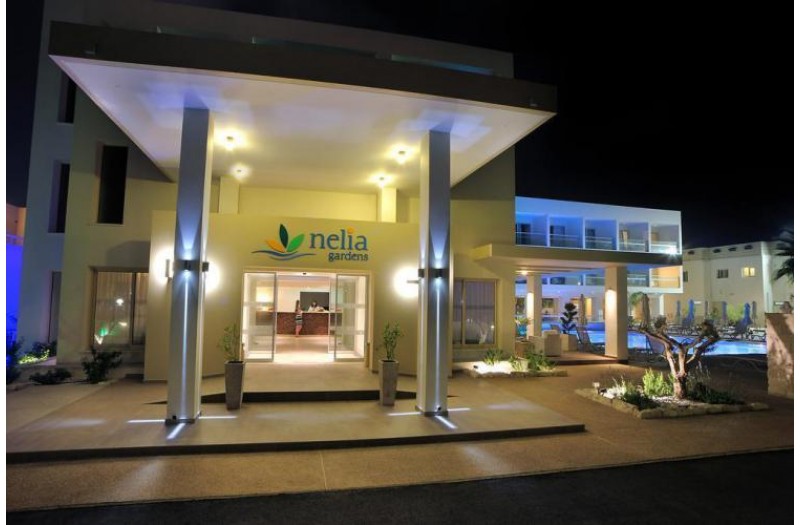 Готель Nelia Gardens, 3★ Готель Nelia Gardens, 3★