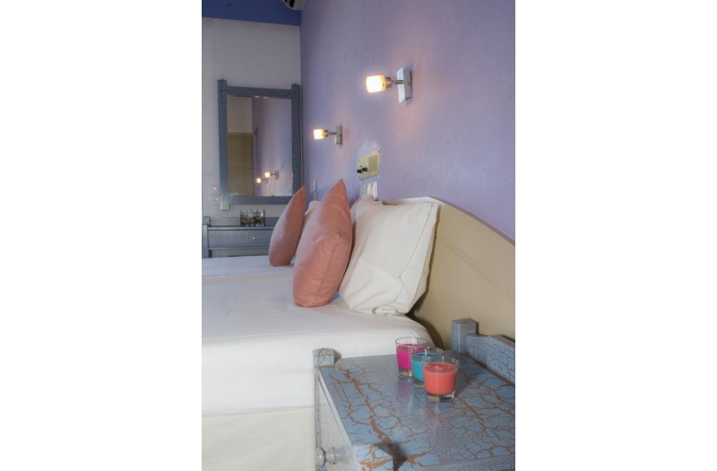 Готель Nikos Hotel, 2★