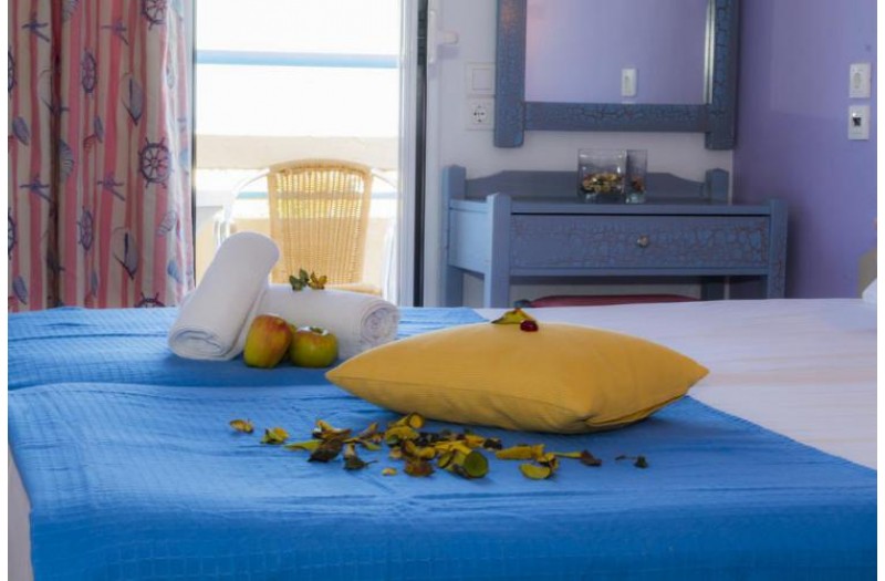 Готель Nikos Hotel, 2★
