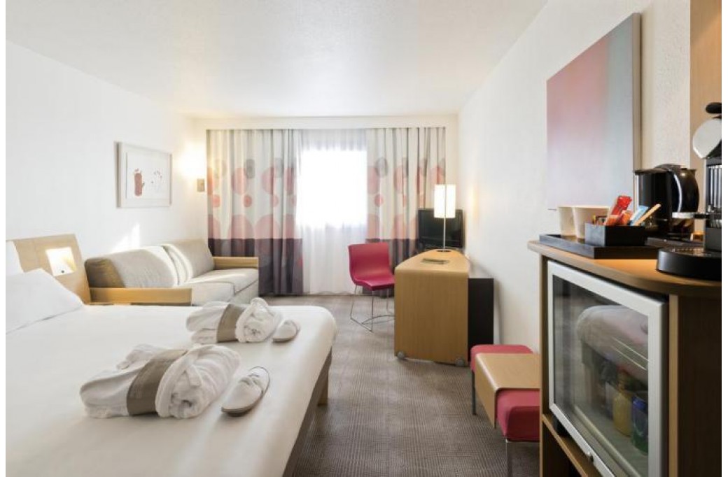 Готель Novotel Lisboa, 4★ Готель Novotel Lisboa, 4★
