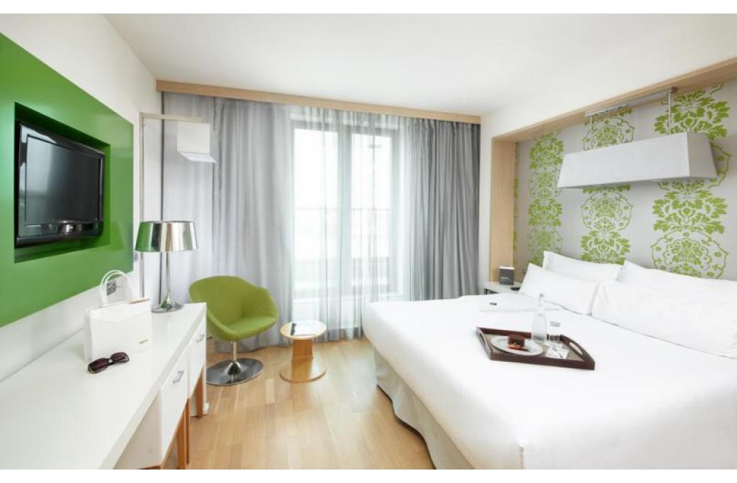 Готель Occidental Praha Five (ex. Barcelo Praha Five), 4★