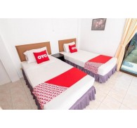 Готель Oyo 325 Naiyang Cottage, 3★