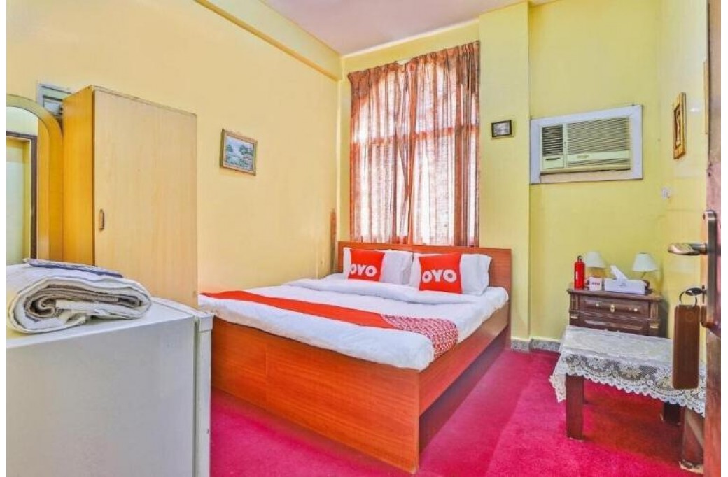 Готель Oyo 393 Al Wehda Hotel, 2★ Готель Oyo 393 Al Wehda Hotel, 2★