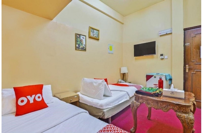 Готель Oyo 393 Al Wehda Hotel, 2★ Готель Oyo 393 Al Wehda Hotel, 2★