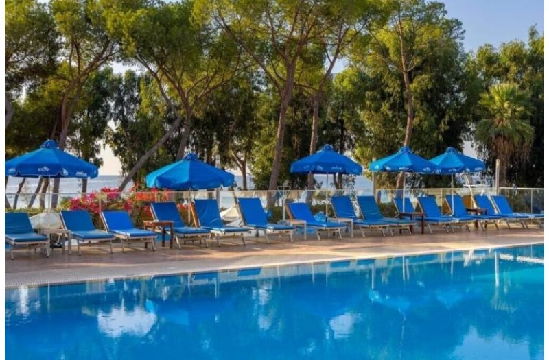 Готель Park Beach Hotel, 3★