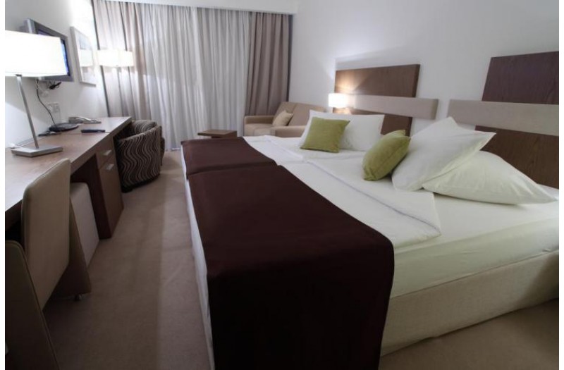 Готель Park Makarska, 4★