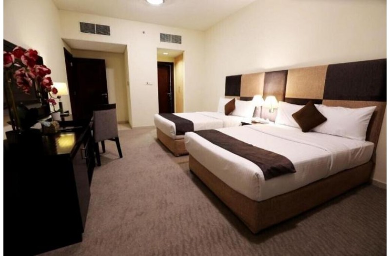 Готель Parkside Suites - Discovery Gardens, 1★ Готель Parkside Suites - Discovery Gardens, 1★