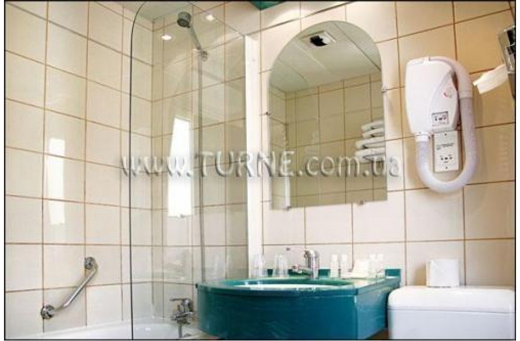 Готель Pavillon Porte De Versailles, 3★
