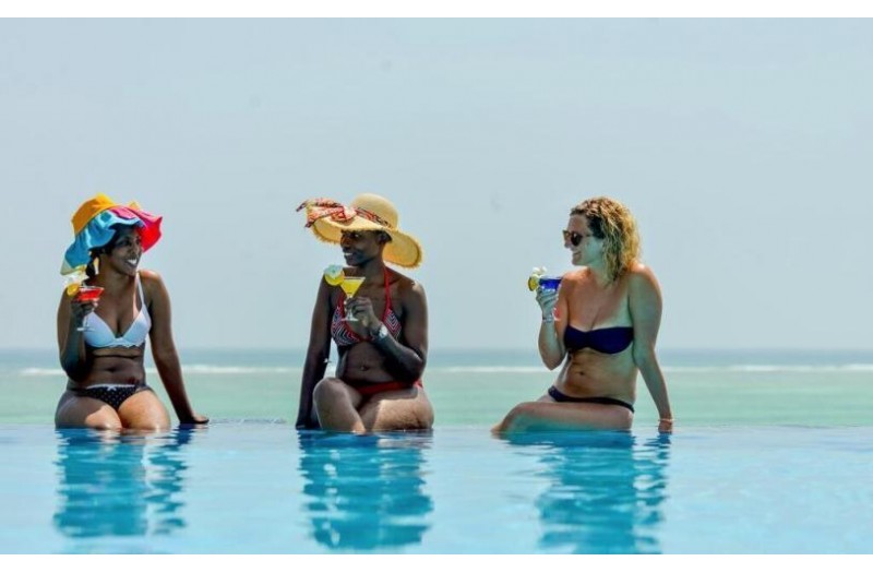 Готель Pearl Beach Resort & Spa, 5★