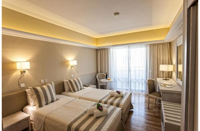 Готель Pearl Beach Rethymno (ex. Sentido Pearl Beach), 4★