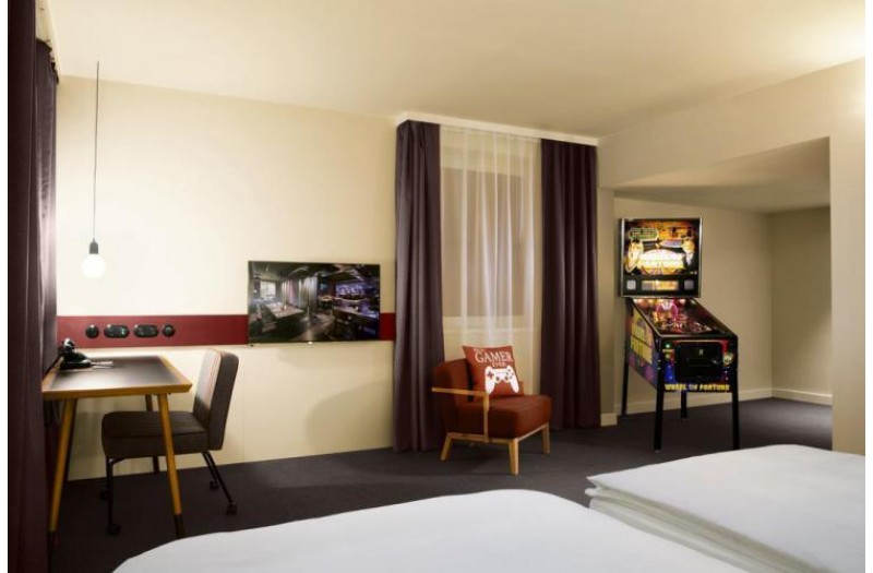 Готель Penta Hotel Prague, 4★ Готель Penta Hotel Prague, 4★