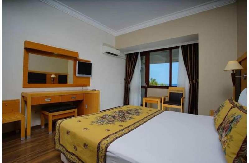 Готель Perre La Mer Resort & Spa (ex. Majesty Club La Mer), 5★